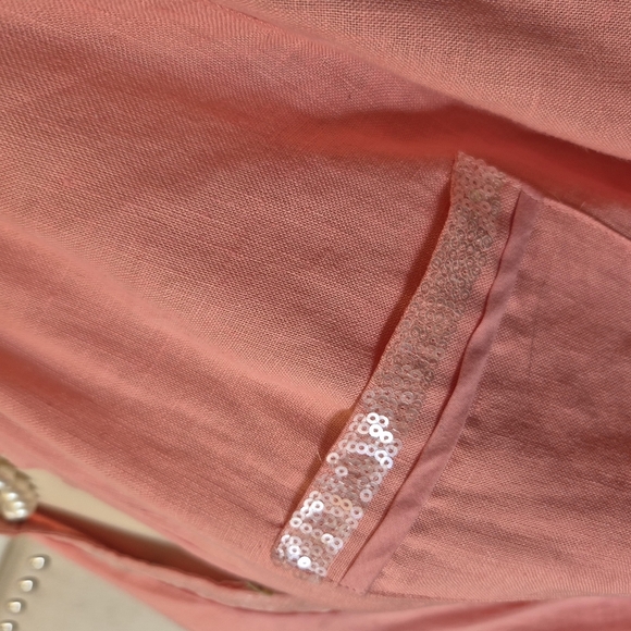 Salmon Button-Up Tunic Blouse With Delicate Accents Xl - Picture 13 of 16
